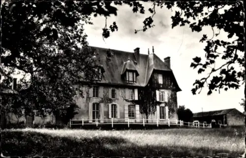 Ak Chavagnes les Redoux Vendée, Les Touches