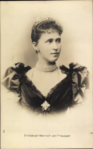 Ak Prinzessin Heinrich von Preußen, Irene von Hessen-Darmstadt, Portrait