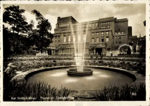 Ak Teplice Teplitz Schönau Reg. Aussig, Stadttheater und Leuchtbrunnen