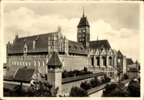 Ak Malbork Marienburg Westpreußen, Hochschloss von Südosten