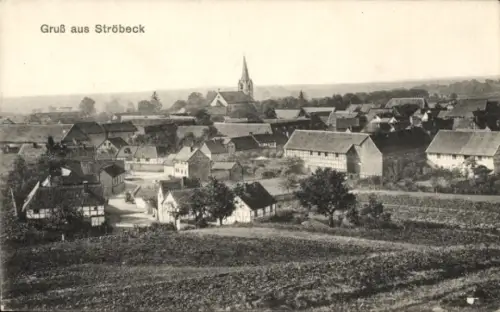 Ak Schachdorf Ströbeck Halberstadt am Harz,  Dorfansicht, Kirche mit Kirchturm, Fachwerkhäuser