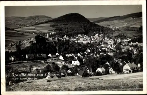 Ak Kraslice Graslitz Räumertal Reg Karlsbad, Gesamtansicht vom Schönauer Berg aus gesehen