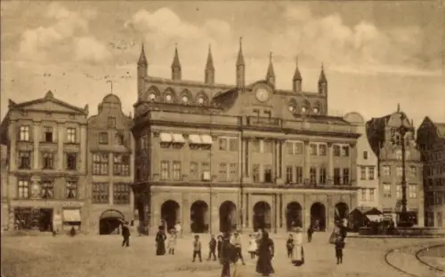 Ak Hansestadt Rostock,  Neuer Markt, Rathaus