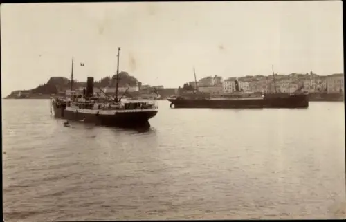 Foto Ak Italienische Ortschaft, Dampfer, Dampfschiffe