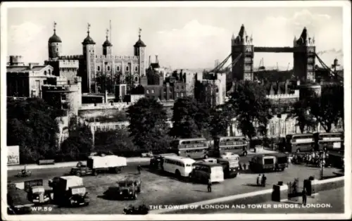Ak London England, Tower of London and Tower Bridge