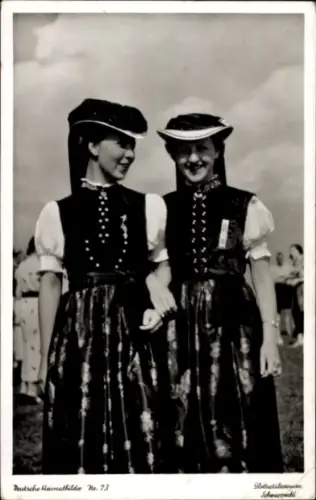 Ak Junge Frauen in Schwarzwälder Tracht