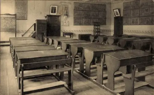 CPA Lotenhulle Flandre orientale, Pensionnat des Sceurs de la Présentation Notre-Dame, Salle d'Etude