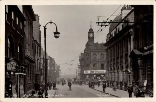 PC Doncaster Yorkshire England, High Street