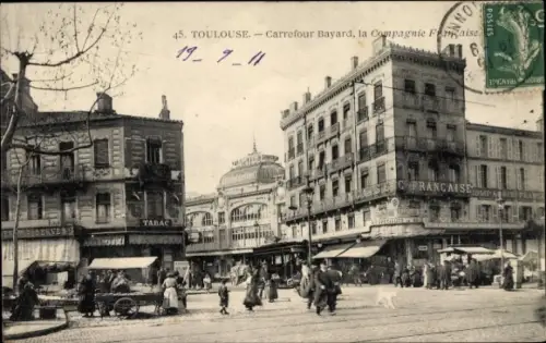 Ak Toulouse Haute Garonne, Carrefour Bayard, Straßenpartie