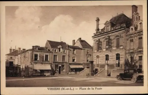 Ak Vihiers Maine et Loire, Place de la Poste