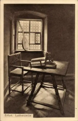 Ak Erfurt Thüringen, Lutherzelle mit Laute