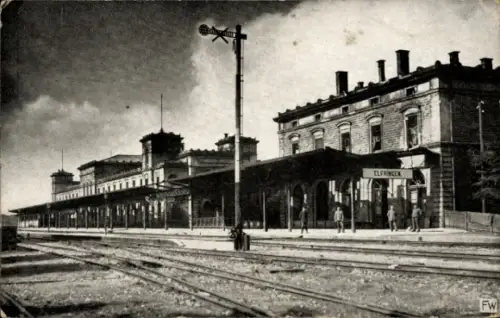 Ak Avricourt Elfringen Lothringen Moselle, Bahnhof Gleisseite
