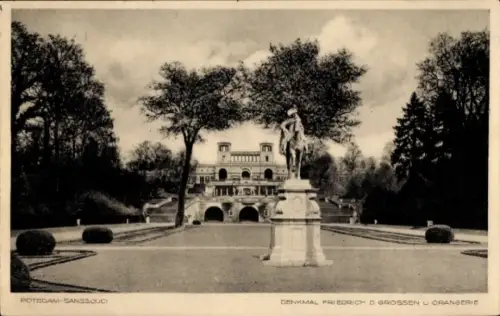 Ak Potsdam, Schloss Sanssouci, Denkmal Friedrich des Grossen und Orangerie