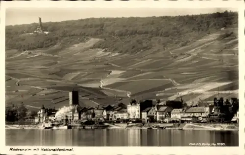 Ak Rüdesheim am Rhein, Rüdesheim, Nationaldenkmal