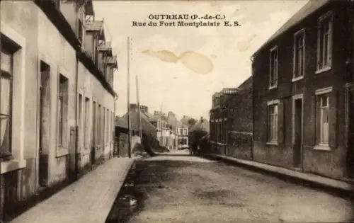 CPA Outreau Pas-de-Calais, Rue du Fort Montplaisir