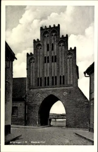 Ak Hansestadt Wismar,  Wassertor