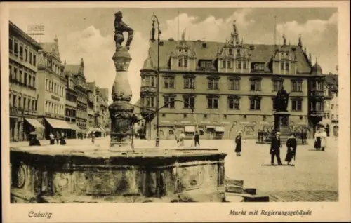 Ak Coburg in Oberfranken,  Markt, Regierungsgebäude, Brunnen