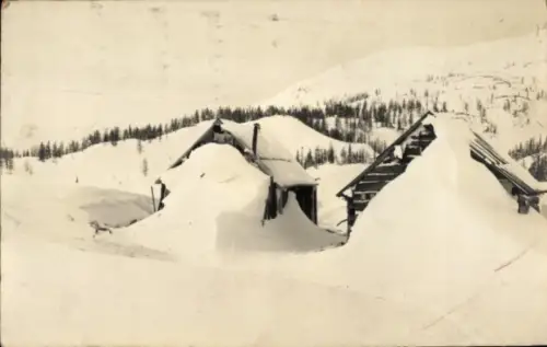 Foto Ak Steiermark Österreich, Grashüttenalm, eingeschneit