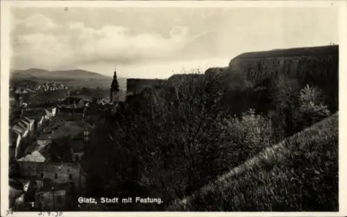 Ak Kłodzko Glatz Schlesien,  Stadt mit Festung