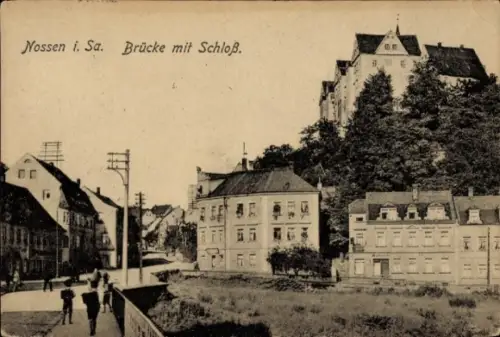 Ak Nossen in Sachsen, Brücke mit Schloss