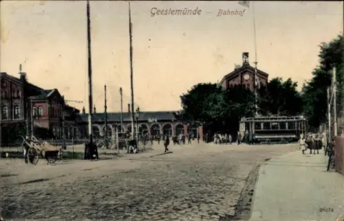 Ak Geestemünde Bremerhaven, Bahnhof, Straßenseite, Straßenbahn