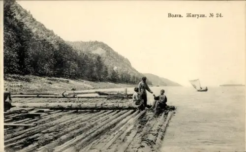 Ak Russland, Schiguli, Holzflößer auf der Wolga