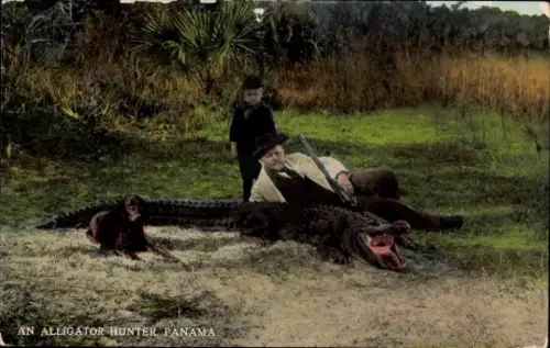 Ak Panama, Alligatorjäger