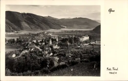 Ak Göss Leoben Steiermark, Talansicht mit Ortschaft, Kirchtürmen, Fabrik mit Schornstein, Felder,