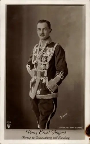 Ak Herzog Ernst August von Braunschweig und Lüneburg, Husarenuniform, NPG 4569