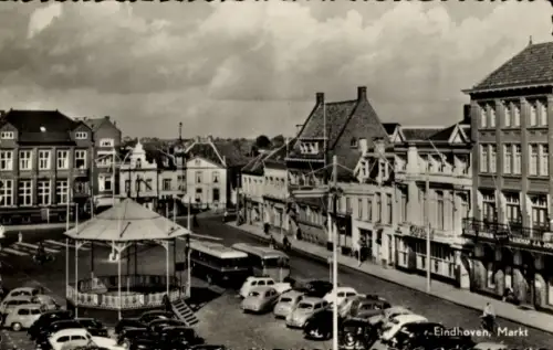 Ak Eindhoven Nordbrabant Niederlande,  Markt, Musikpavillon, Busse