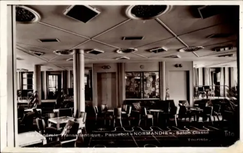 Ak Dampfschiff Normandie, CGT, French Line, Paquebot, Salon Classe Touriste