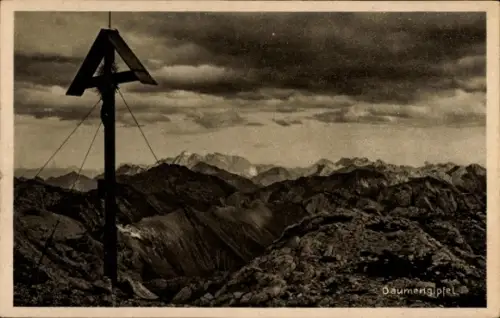 Ak Allgäuer Alpen, Daumengipfel, Blick gegen Zugspitze