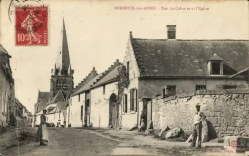 Ak Berneuil sur Aisne Oise, Calvaire Straße und Kirche