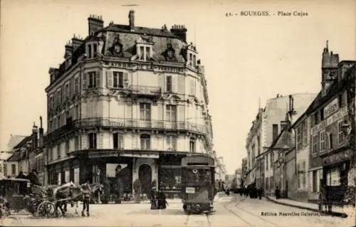 Ak Bourges Cher, La Place Cujas, tramway, Maison de la Forestine