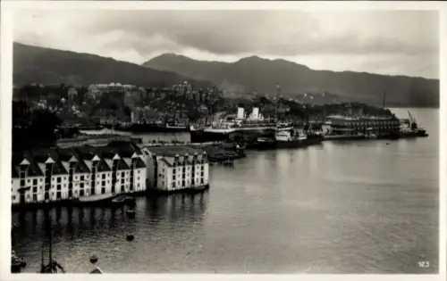 Ak Bergen Norwegen, Hafen, Fjörd