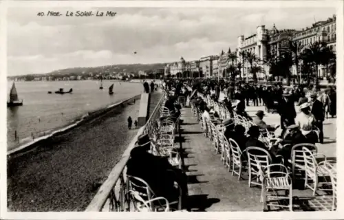 Ak Nice Nizza Alpes Maritimes,  Le Soleil, La Mer, Promenade, Strand