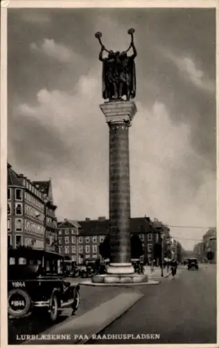 Ak København Kopenhagen Dänemark, Lurenbläser Denkmal auf dem Rathausplatz