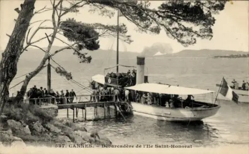 Ak Cannes Alpes Maritimes, Dampfer an der Anlegestelle der Ile Saint-Honorat