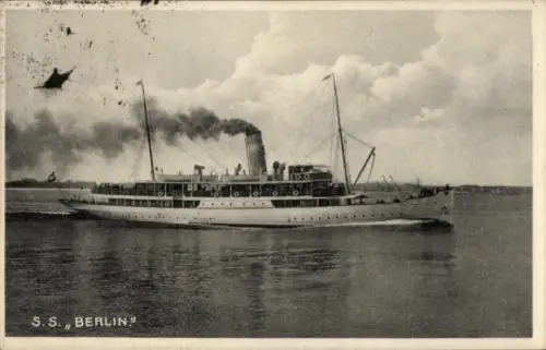 Ak S. S. Berlin in Fahrt