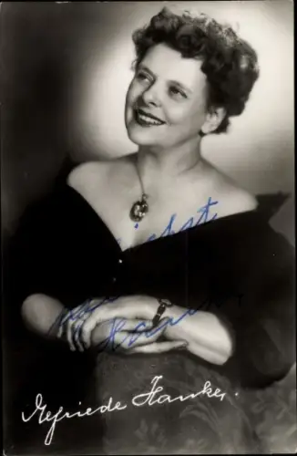 Foto Ak Schauspielerin Elfriede Hanke, Portrait