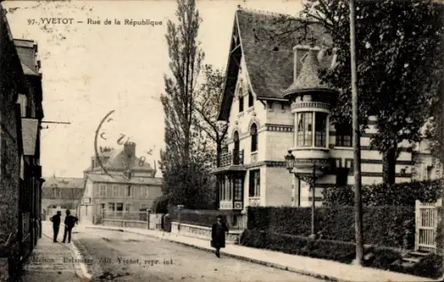CPA Yvetot Seine Maritime, Rue de la République
