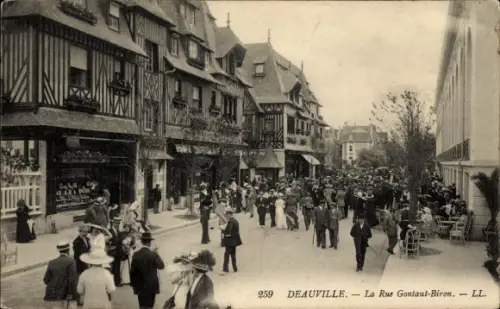 CPA Deauville Calvados, Rue Gontaut-Biron