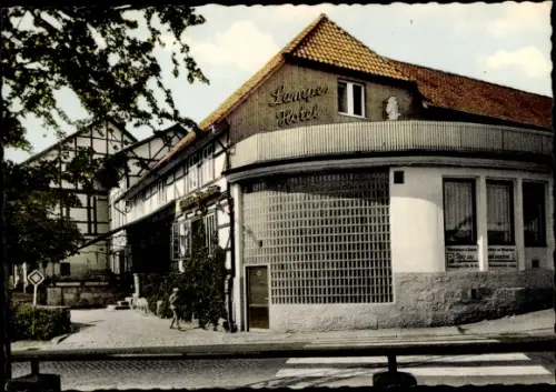 Ak Grünenplan Delligsen Niedersachsen, Lampes Hotel,  Klubräume, Veranda, Terrasse, Liegewiese, A