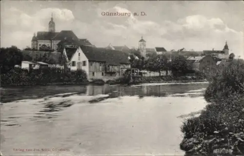Ak Günzburg an der Donau Schwaben,  Donauufer, Stadtansicht, Kirchturm, Verlag Jos. Seltz