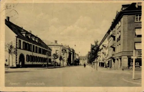 Ak Rastatt im Schwarzwald Baden,  Bahnhofstraße