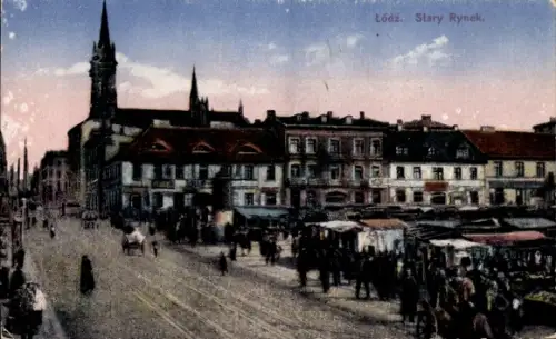 Ak Lodz Polen, Stary Rynek, Blick über den Markt, Passanten
