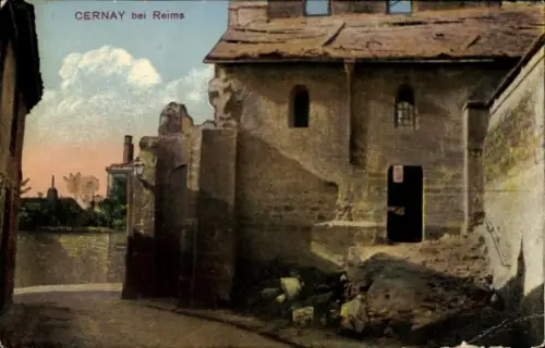 Ak Cernay les Reims Marne, Straßenpartie im Ort, Kriegszerstörungen