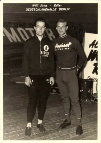 Ak Radrennfahrer Willi Altig, Wolf-Jürgen Edler, Bahnradfahrer, Deutschlandhalle Berlin