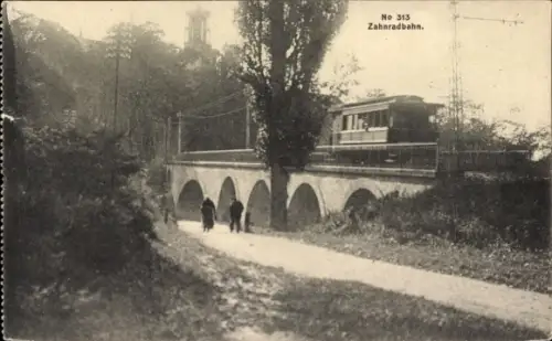 Ak Aisne Frankreich, Zahnradbahn überquert eine Brücke