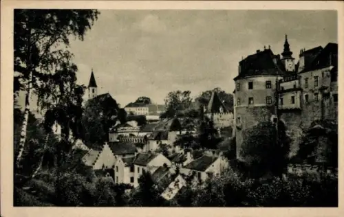 Ak Raabs an der Thaya in Niederösterreich, Burg mit runden Türmen, dicht gedrängte Häuser, Kircht